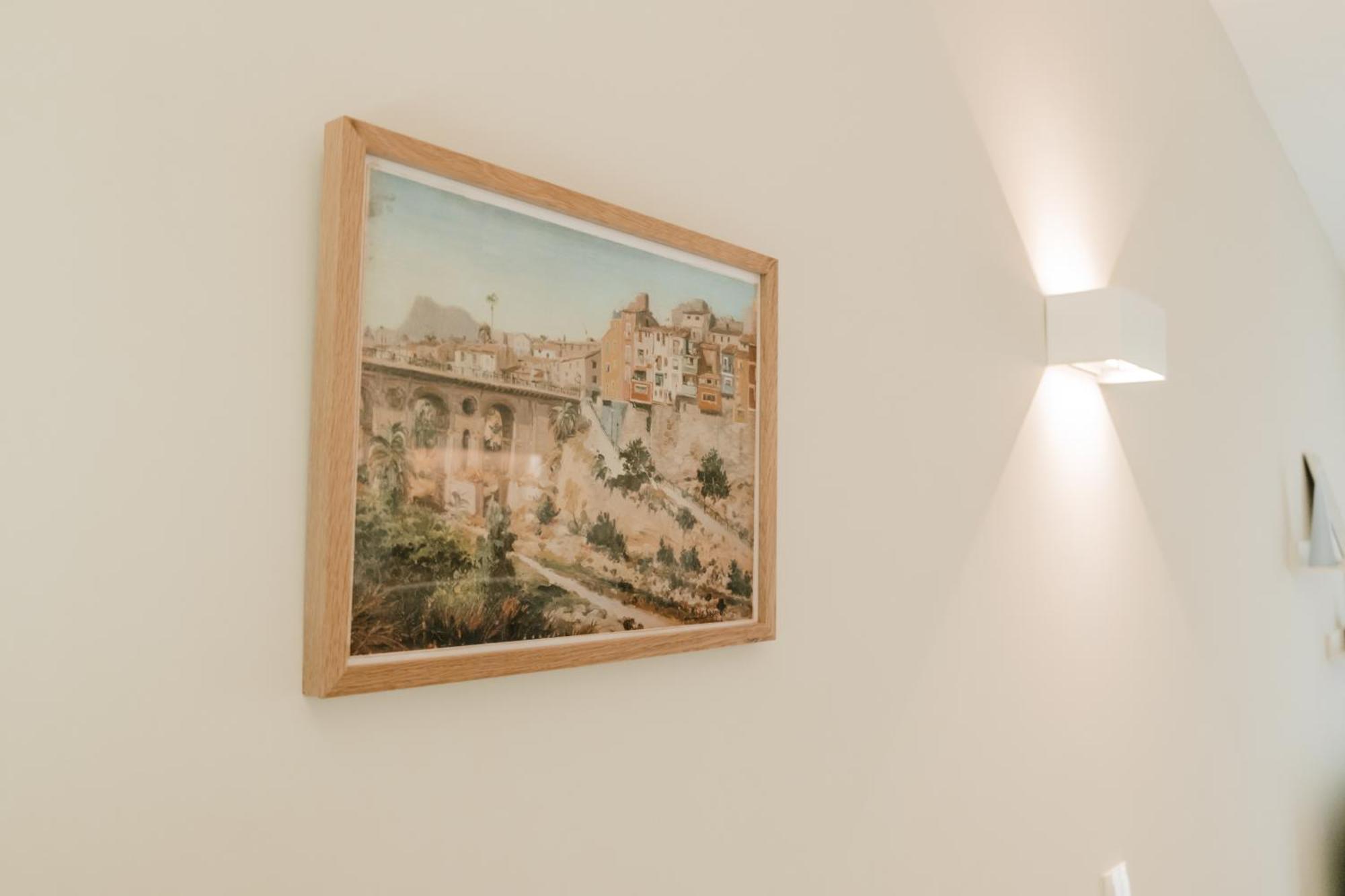 דירות ויאחויוסה Casa Colgante Con Vistas Panoramicas Junto Al Mar. מראה חיצוני תמונה